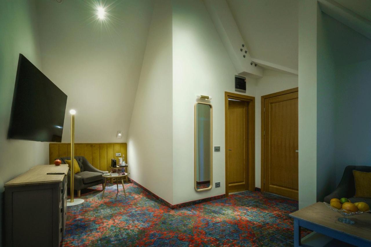 La Boheme Boutique Casa Soare Hotel Bucharest Exterior photo